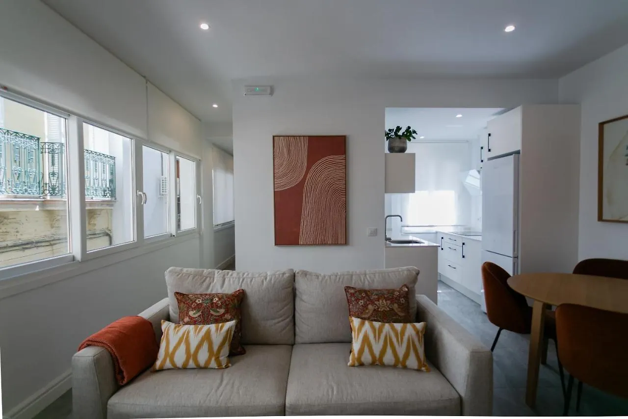 Apartment Lujoso Apartamento Con Piscina Compartida 1 Seville