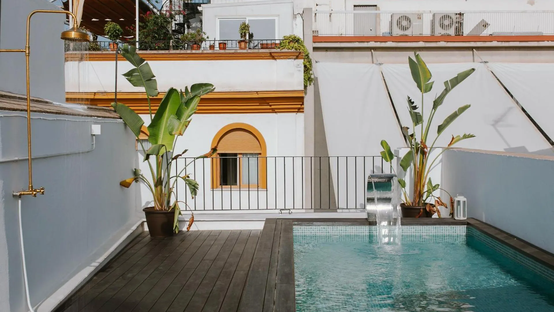 Apartment Lujoso Apartamento Con Piscina Compartida 1 Seville